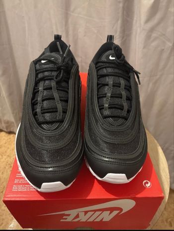 Air Max 97 noir et blanche
