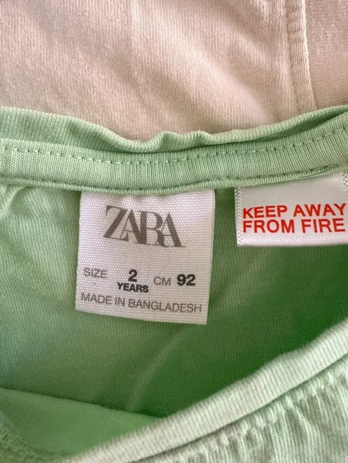 Trois débardeurs Zara - photo numéro 7