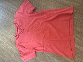 tee-shirt
