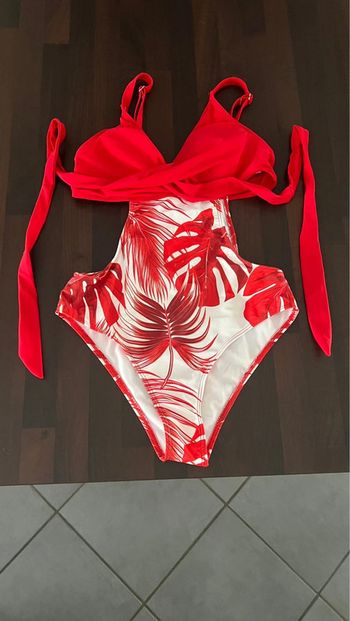 Maillot de bain 1 pièces en parfait état Taille M