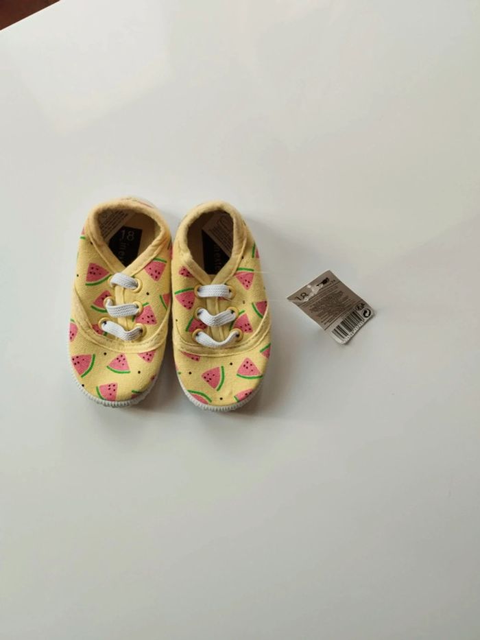 Tennis 18 bébé