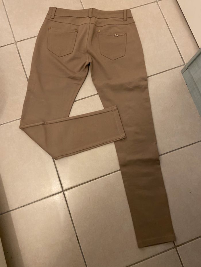 Pantalon beige - photo numéro 2