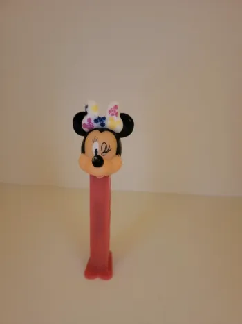 Pez Minnie