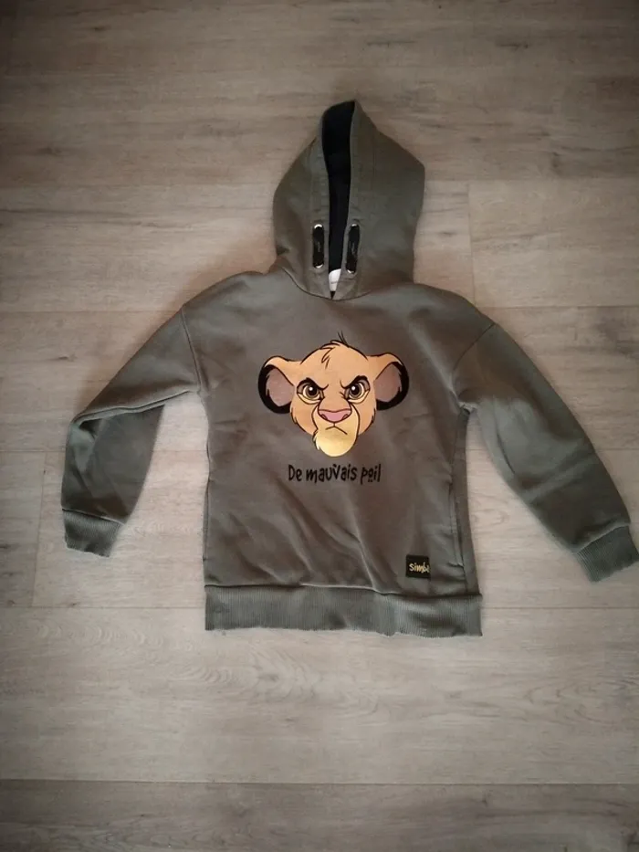 Pull taille 6 ans