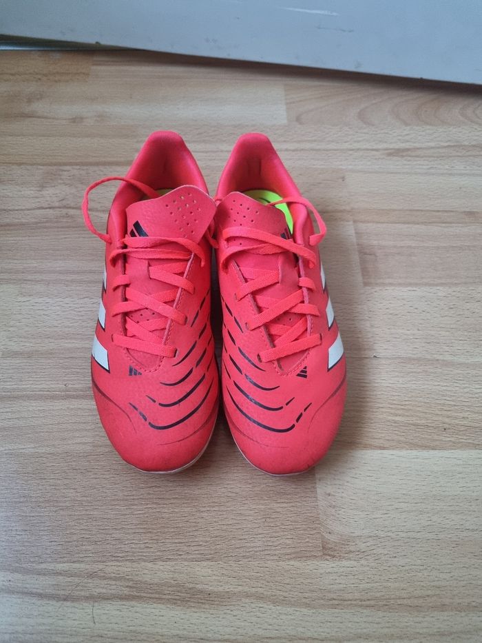 Chaussure de foot predator adidas