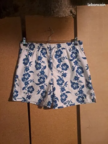 Short de bain taille L homme 
