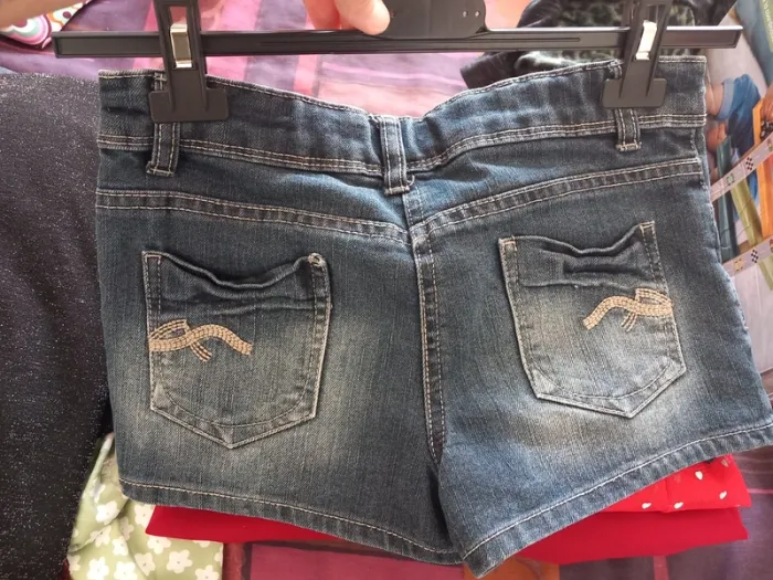 Short en jean 10ans - photo numéro 2