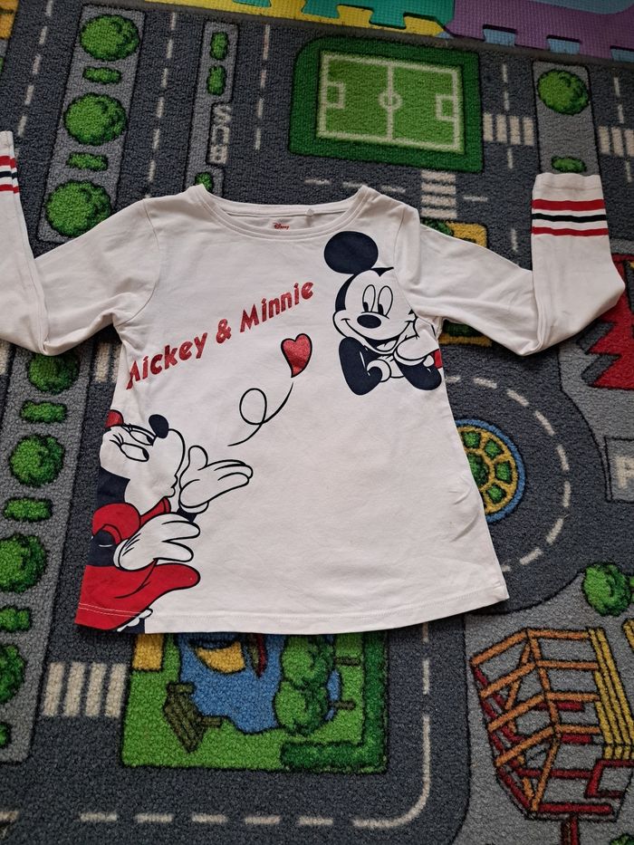 Lot de 2 t-shirts fille 5 ans