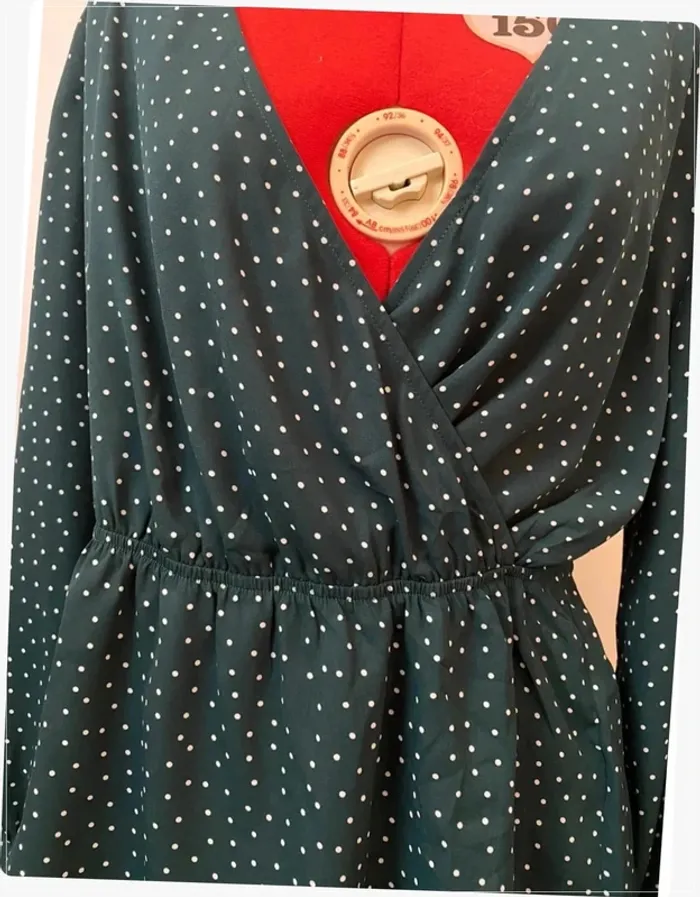 Blouse verte à pois camaieu - photo numéro 2