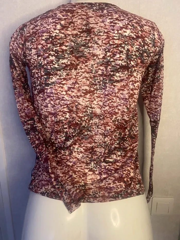 Joli haut ultra léger taille S - photo numéro 3
