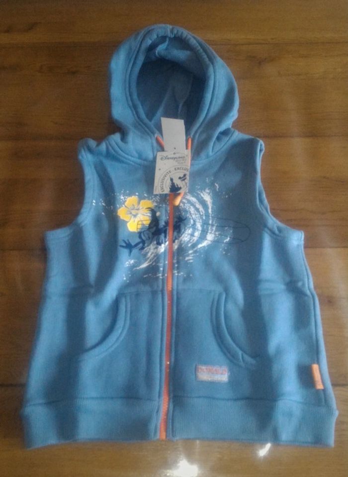 Gilet sans manche à capuche