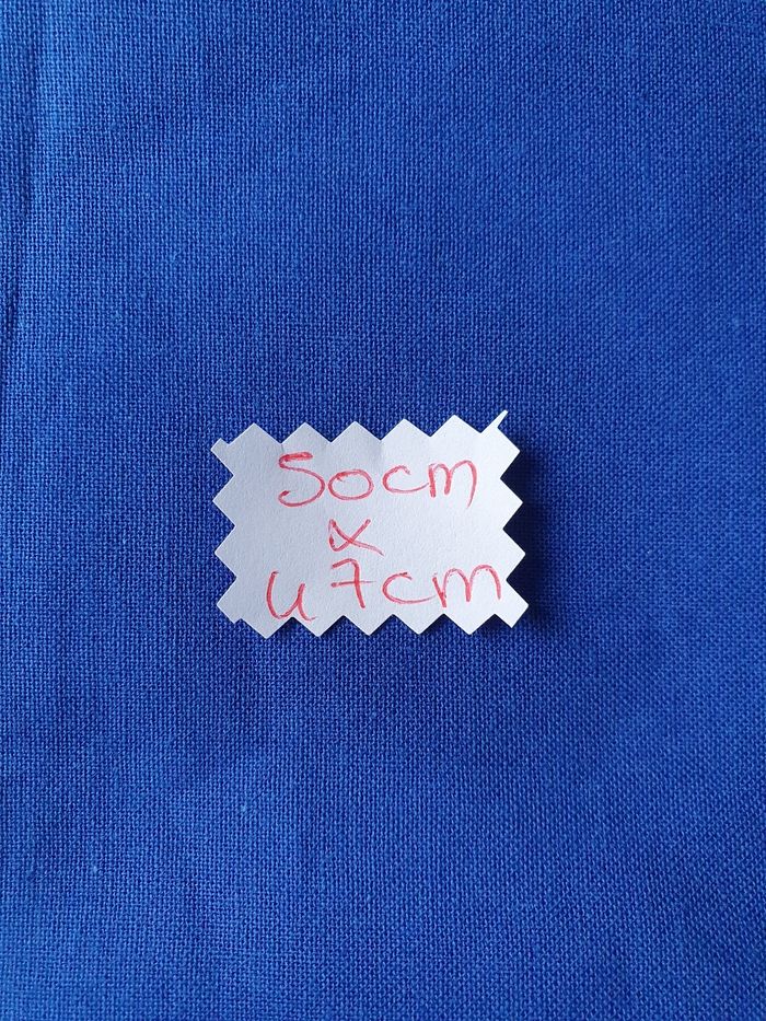 Tissu bleu 50x47cm - photo numéro 2