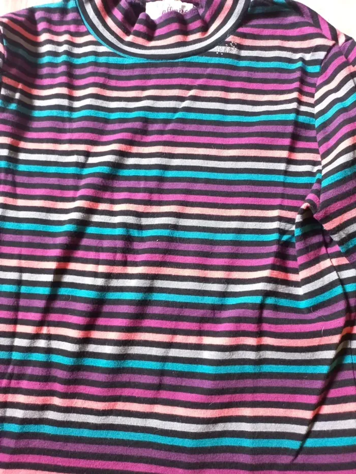 Pull leger - photo numéro 2