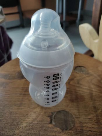 Biberon Tommee Tippee 260 ml