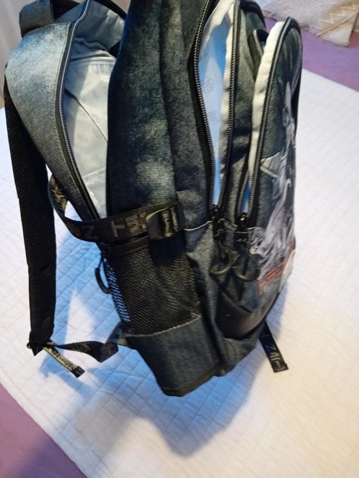 Sac à dos dragon Ball Z état excellent - photo numéro 7