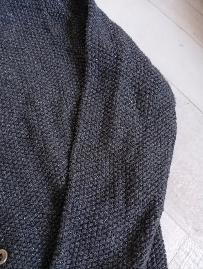 Gilet effet pailletté 4 ans - photo numéro 2