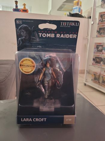 Figurine Lara croft tomb raider n30