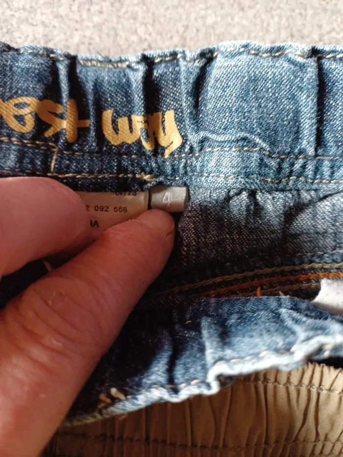 Lot 3 shorts 4 ans taille elastique - photo numéro 10