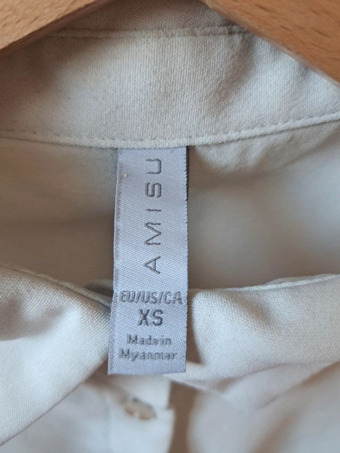 Tee-shirt chemise blanche - photo numéro 2
