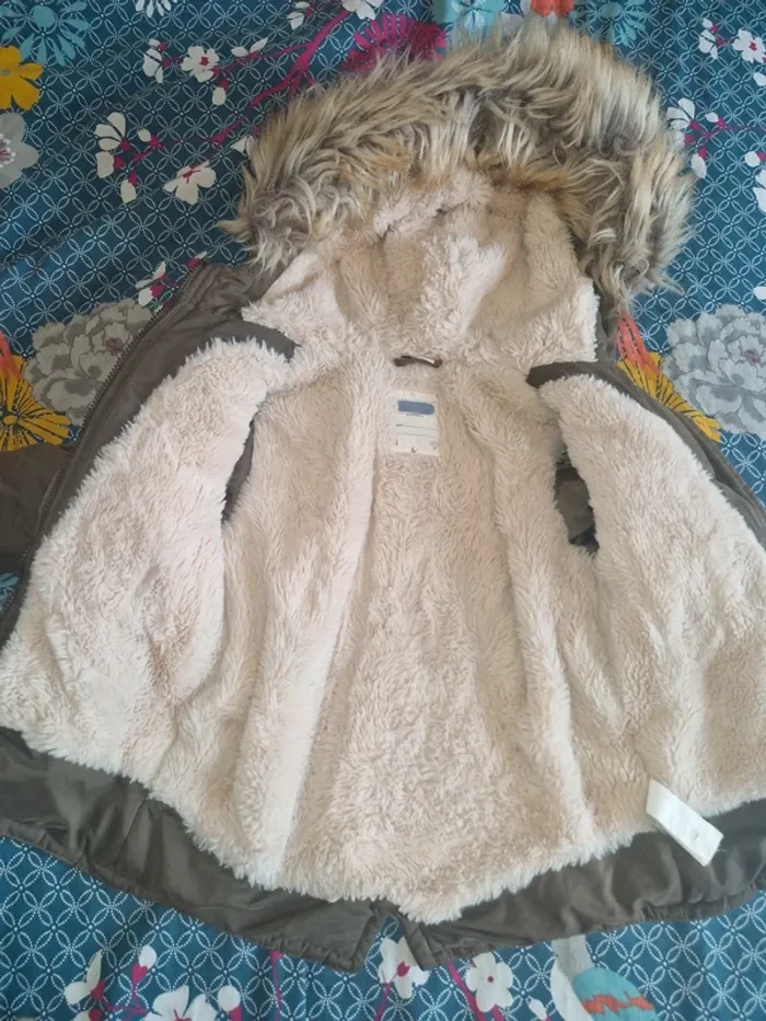 Manteau fourré fille - photo numéro 2