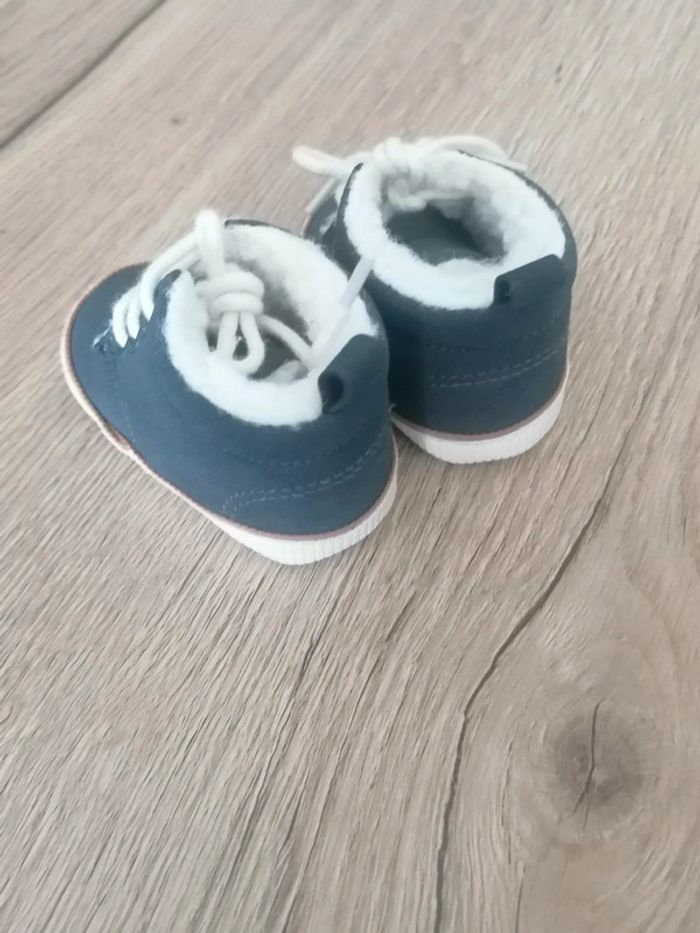 Tennis moumoute 0 3 mois - photo numéro 2