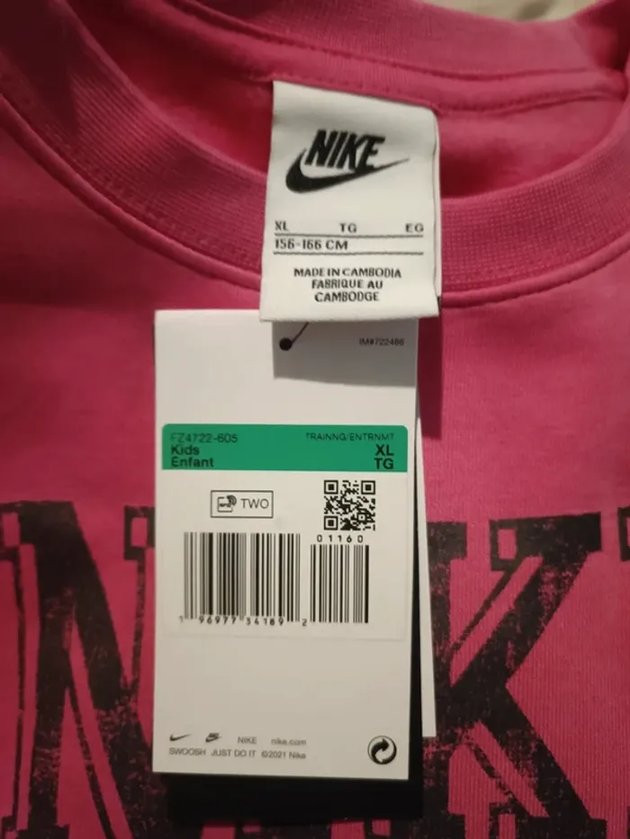 Ensemble survêtement Nike fille taille XL 156-166cm - photo numéro 4