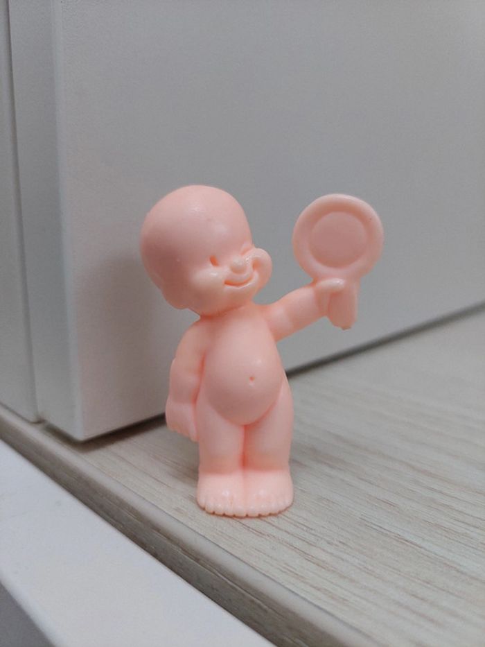 Figurine babies vintage raquette n°42