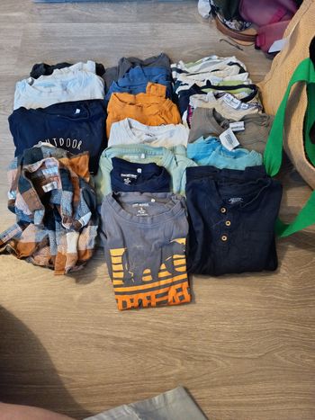 Lot de tee shirt manches longues 6 ans