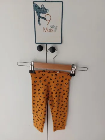 Legging jaune Kiabi 9 mois