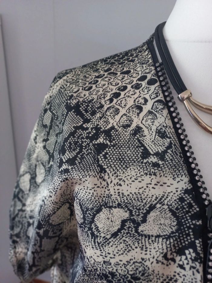 Blouse à motifs - photo numéro 5