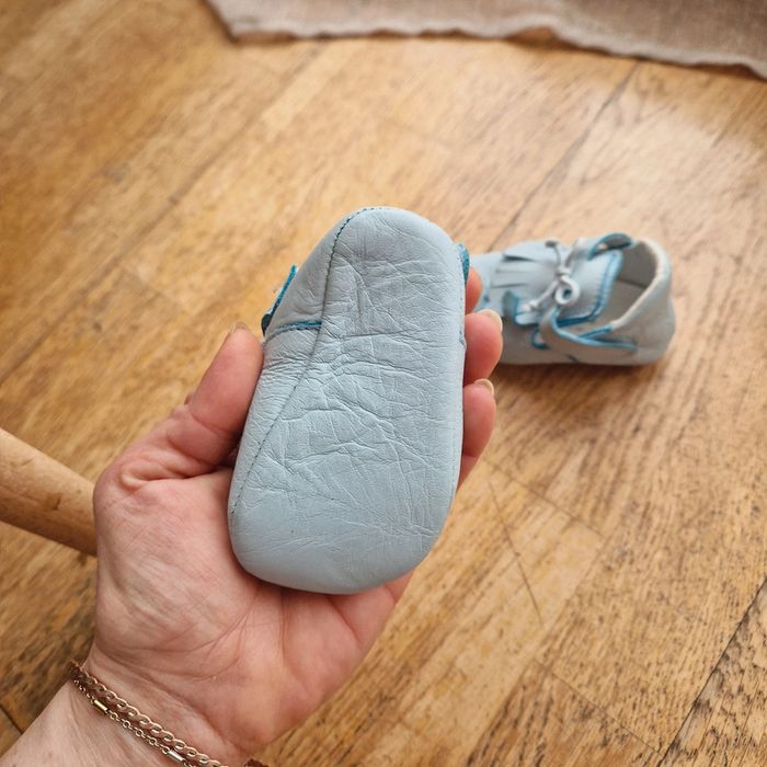 Chaussures chaussons souples en cuir zara home 16/17 - photo numéro 2