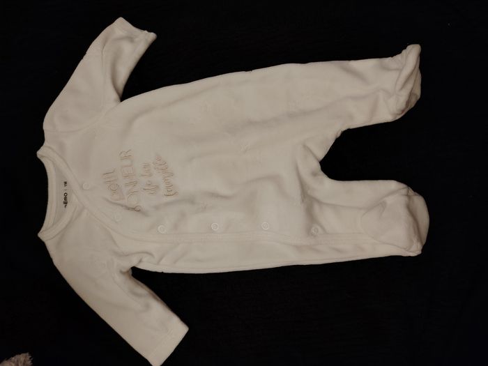 2 pyjamas - photo numéro 2