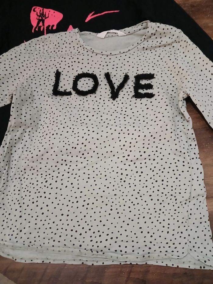 Lot hauts 8 ans - photo numéro 2