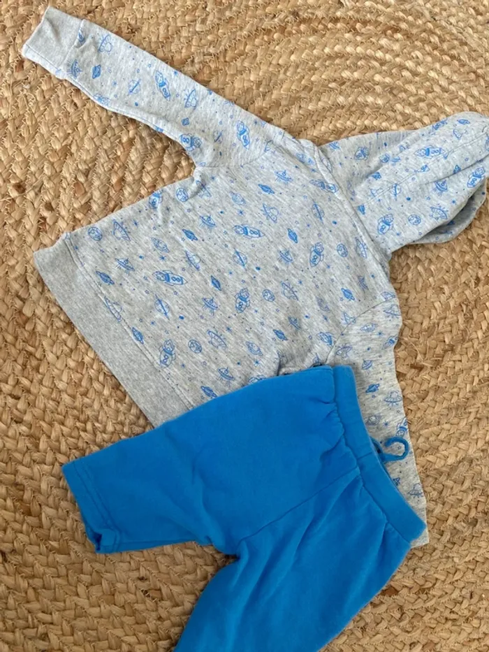 Ensemble 2 pièces jogging taille 6 mois - photo numéro 6