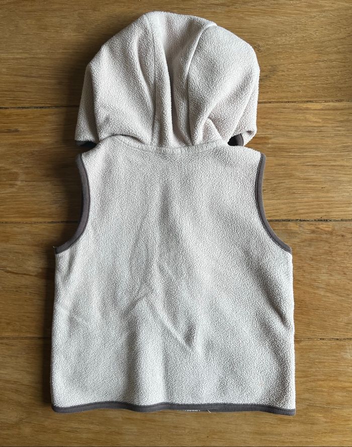 Gilet sans manches 18 mois - photo numéro 2
