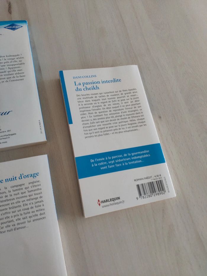Lot 7 livres harlequin Azur orage prisonnière maîtresse proposition passion baiser - photo numéro 4