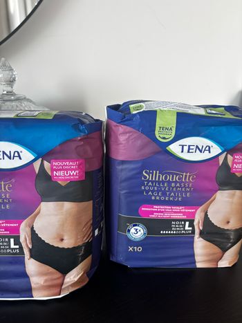 Lot de 2 paquet  Teena couche post accouchement