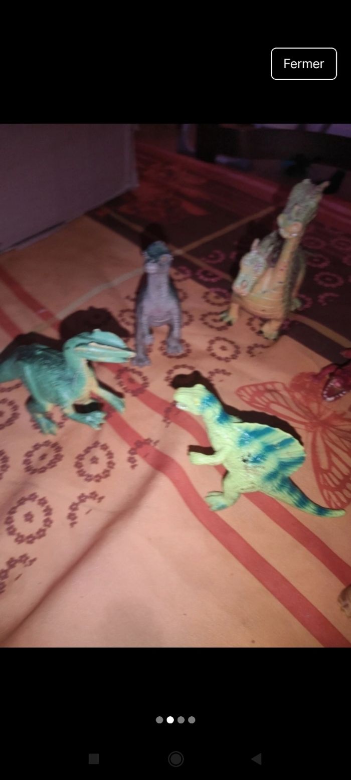 Lot dinosaure j9