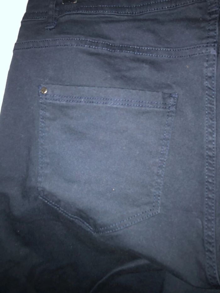 Pantalon neuf . Taille 42 - photo numéro 9