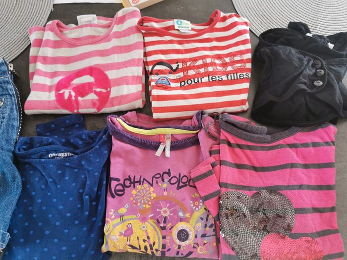 Lot tee shirts taille 6 ans