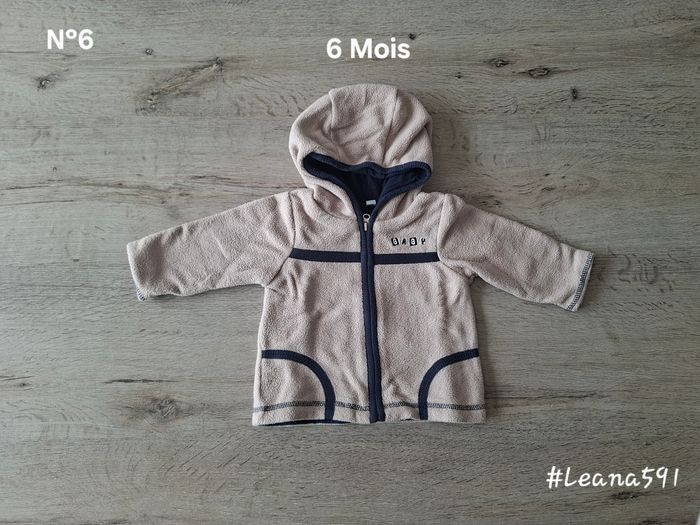 🌷N°6🌷Veste polaire à capuche - 6 Mois🌷