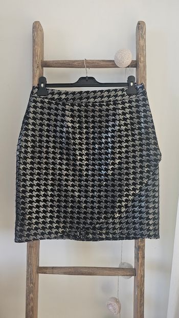 Jupe neuve Naf Naf taille 38 M pour les fêtes