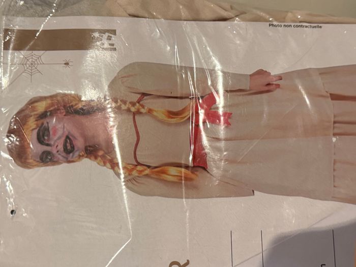 Vends déguisement pour Halloween. Robe de la poupée du film "Annabelle". - photo numéro 2