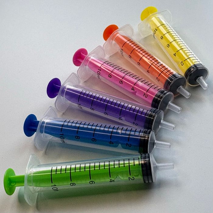 6 seringues colorées - photo numéro 2