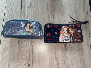 2 trousses filles Top model depesche