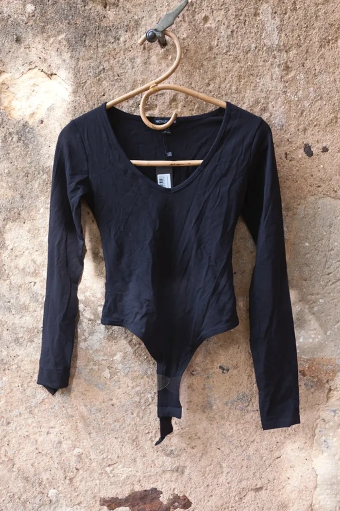 Body manches longues col en V noir - PLT