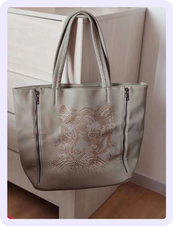 Sac jamais servit