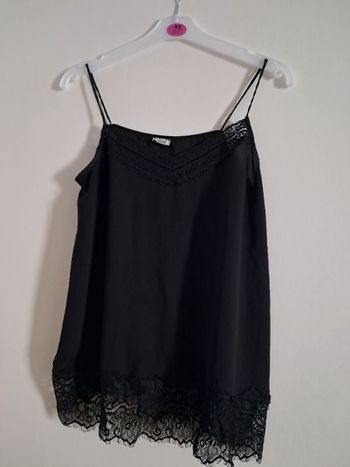 Débardeur dentelles