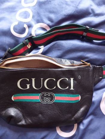 Banane bandoulière Gucci neuve