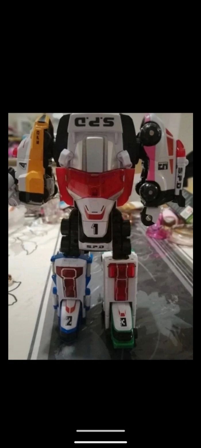 Robot Power Rangers S-P-D, DX Megazord Delta Squad, Bandaï. Année 2004 - photo numéro 4